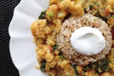 Red lentil vegetable curry